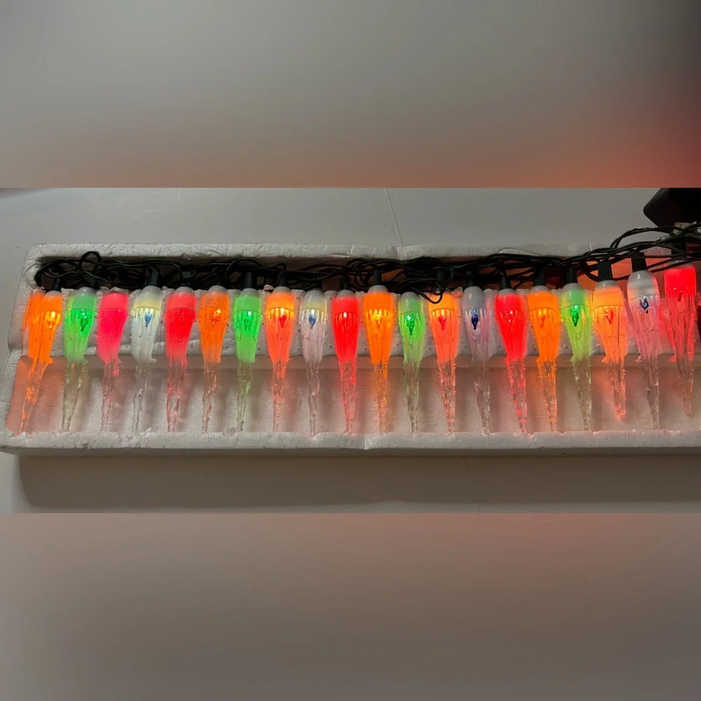 Vintage multicolor icicle lights string